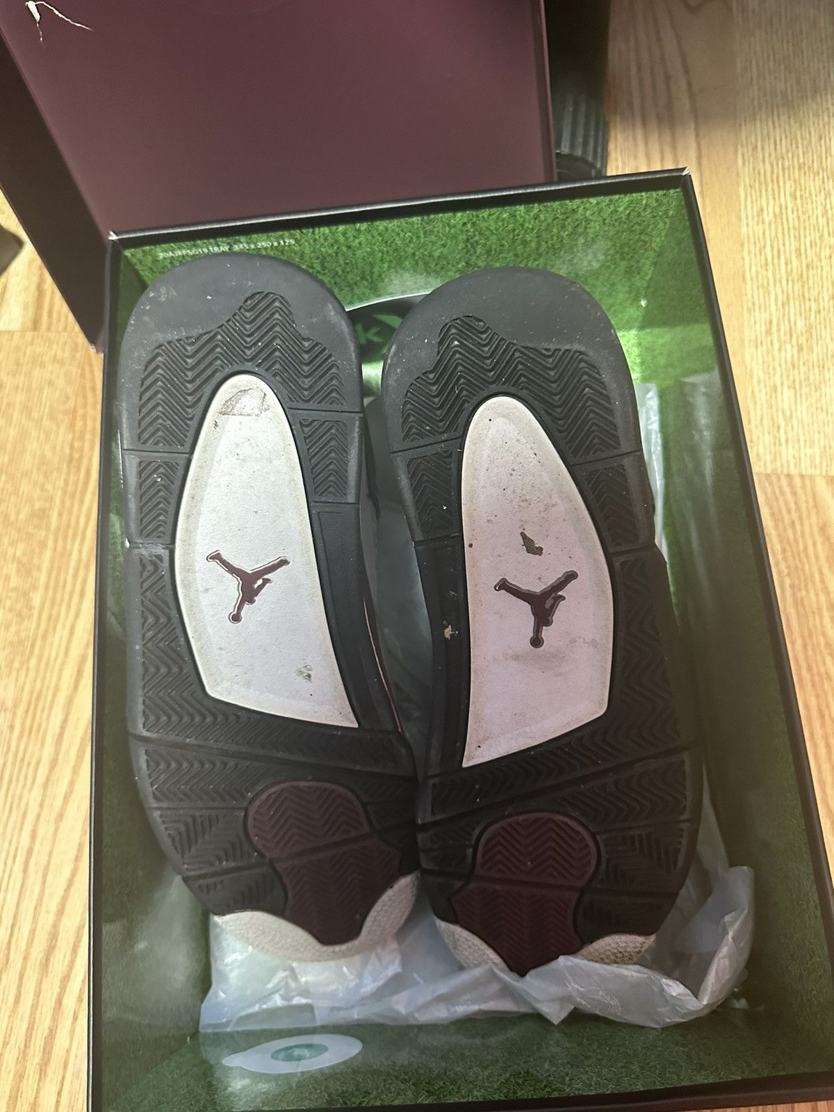 Jordan Brand × Nike Air Jordan retro PSG Size US 11 / EU 44 - 8 Thumbnail