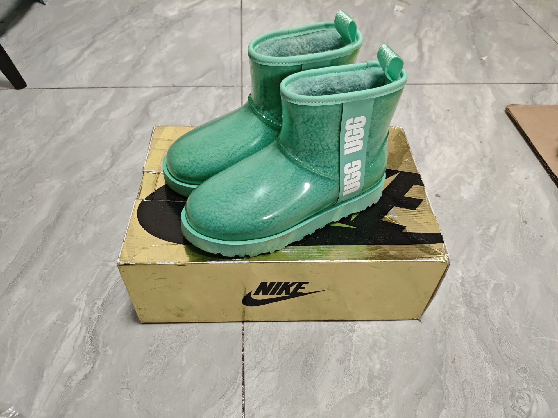 Ugg UGG Thermal Blue Boots us_6 Women Size US 6 / IT 36 - 1 Thumbnail