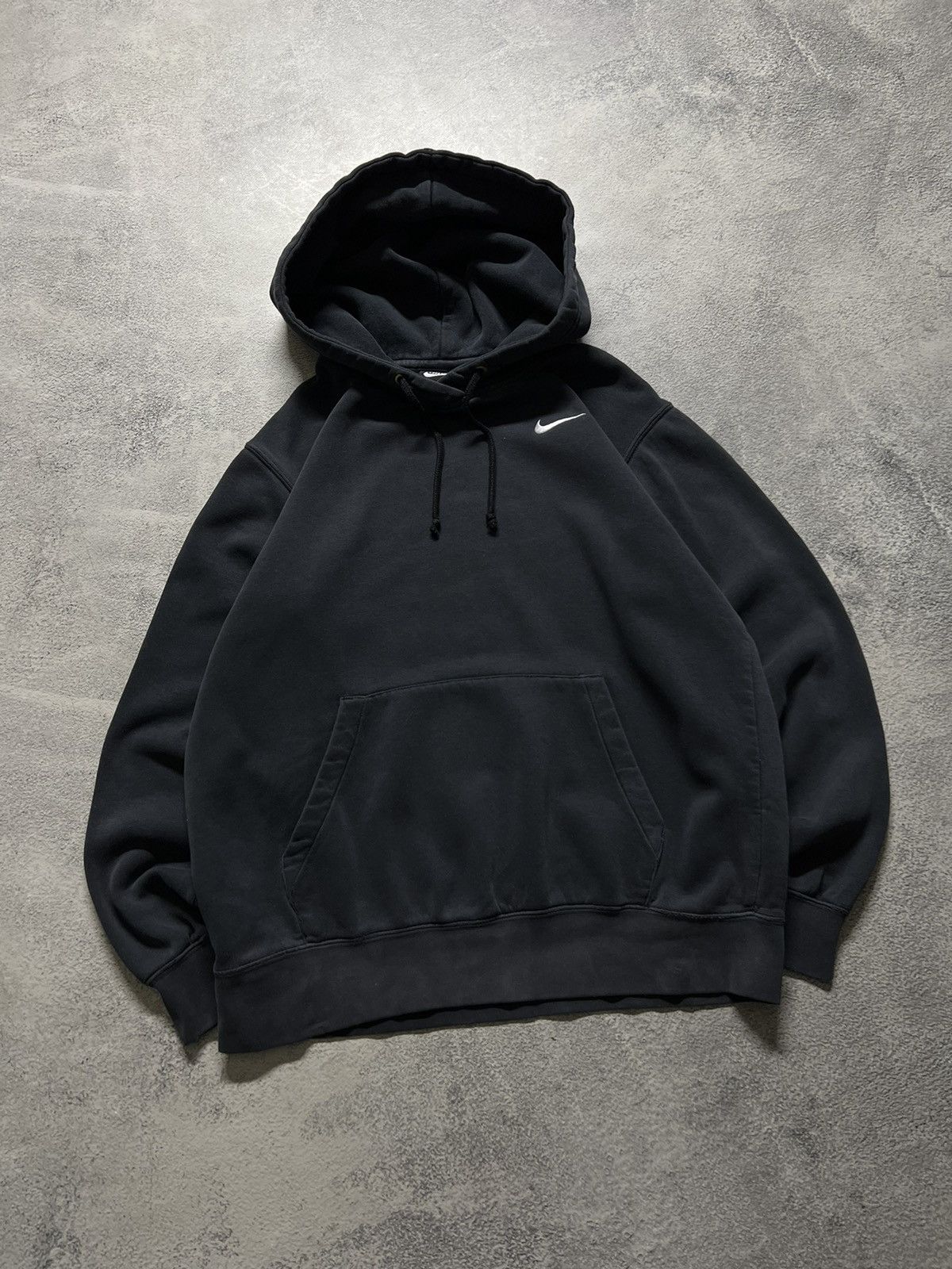 Nike × Vintage Vintage Y2k Nike 🖤 Faded Mini Swoosh Blank Basic Hoodie Size US S / EU 44-46 / 1 - 5 Thumbnail