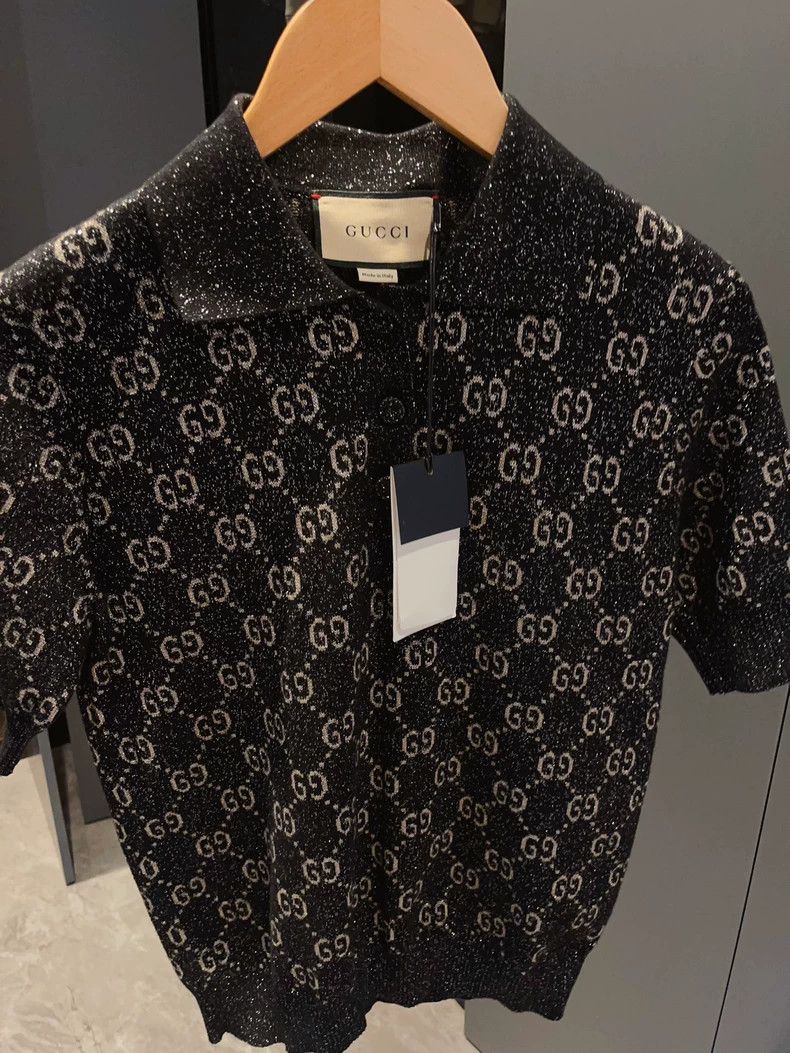 Gucci Gucci Women's short-sleeved polo shirt 2503-Nextarrow Size M / US 6-8 / IT 42-44 - 1 Thumbnail