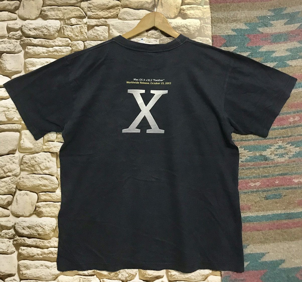 Apple × Microsoft Apple Microsoft Worldwide Release October 25,2003 Tees Size US L / EU 52-54 / 3 - 2 Thumbnail