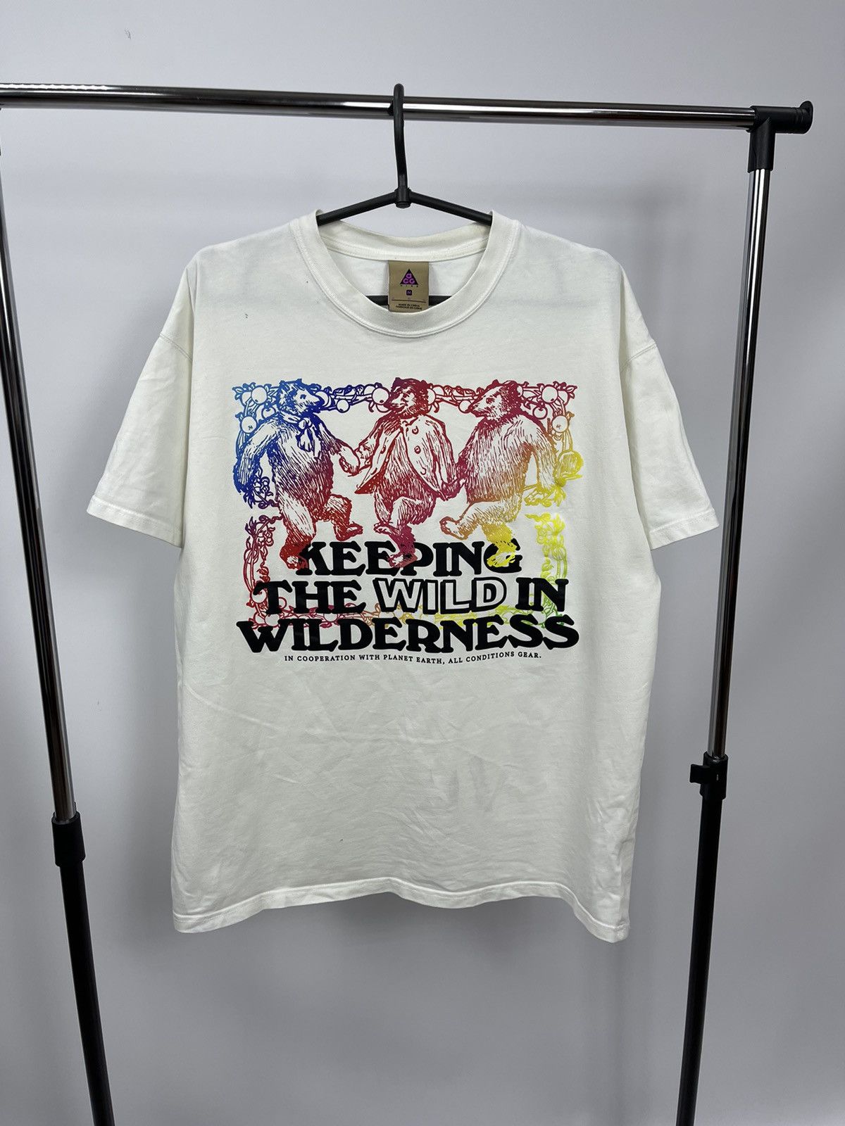 Nike × Nike ACG Nike ACG Graphic Tee Ultra Rare Outdoor Size M White T-Shirt Size US M / EU 48-50 / 2 - 1 Thumbnail