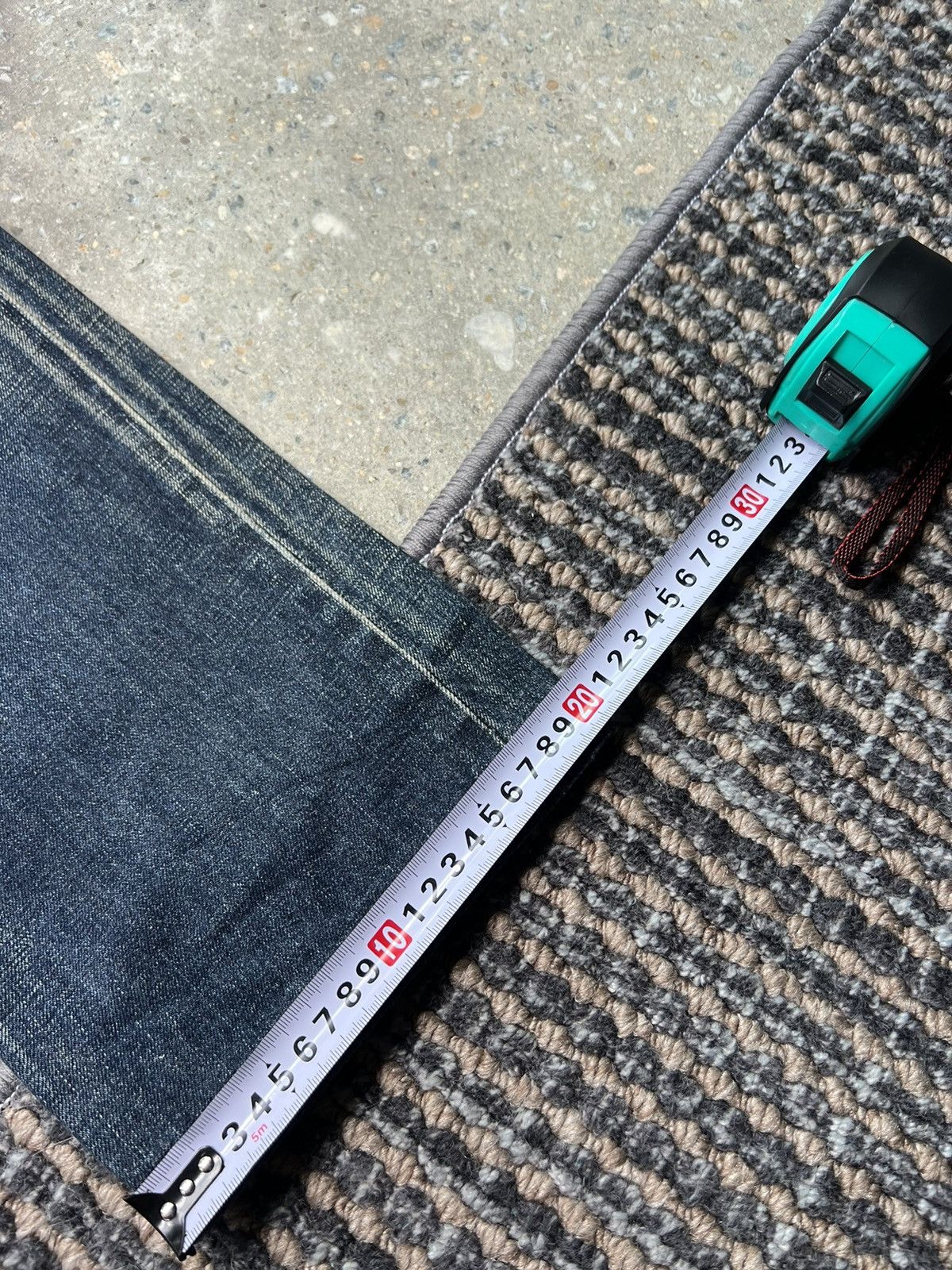 Japanese Brand 00’s ONIARAI RARE EMBROIDED FADED JEANS EVISU STYLE RARE Size US 29 - 9 Thumbnail
