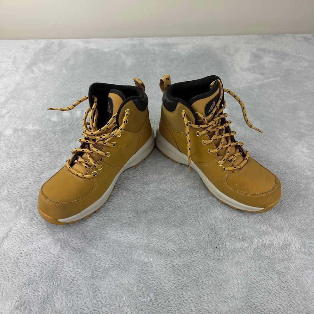 Nike ACG Nike Manoa Leather ACG Boots (GS) Haystack Size 4.5Y 472648 Size US 4.5 / IT 34.5 - 7 Thumbnail