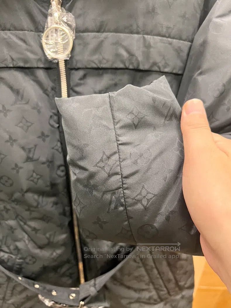 Louis Vuitton Louis Vuitton Black cotton jacket with full logo jacket Size XXS / US 00 / IT 34 - 3 Thumbnail