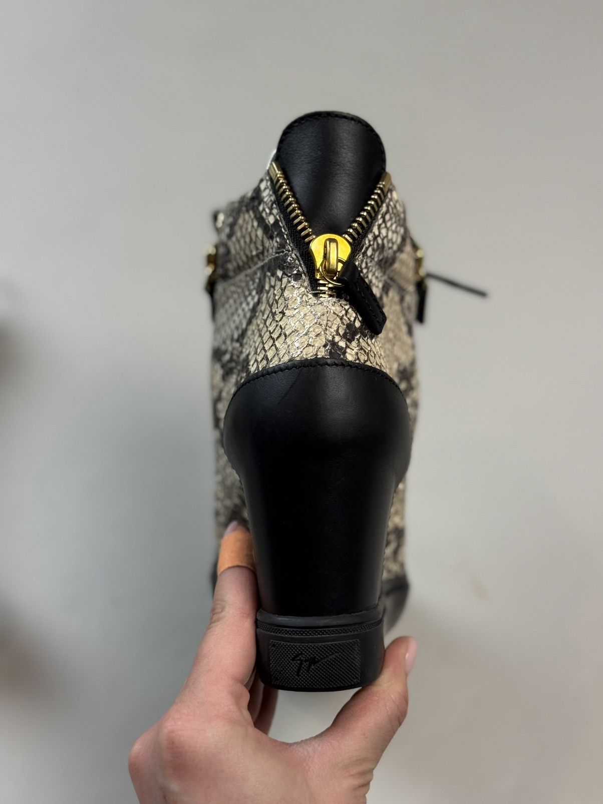 Giuseppe Zanotti Zanotti Python Embossed Leather Coby High Top Sneakers Shoes Size US 8.5 / IT 38.5 - 15 Thumbnail