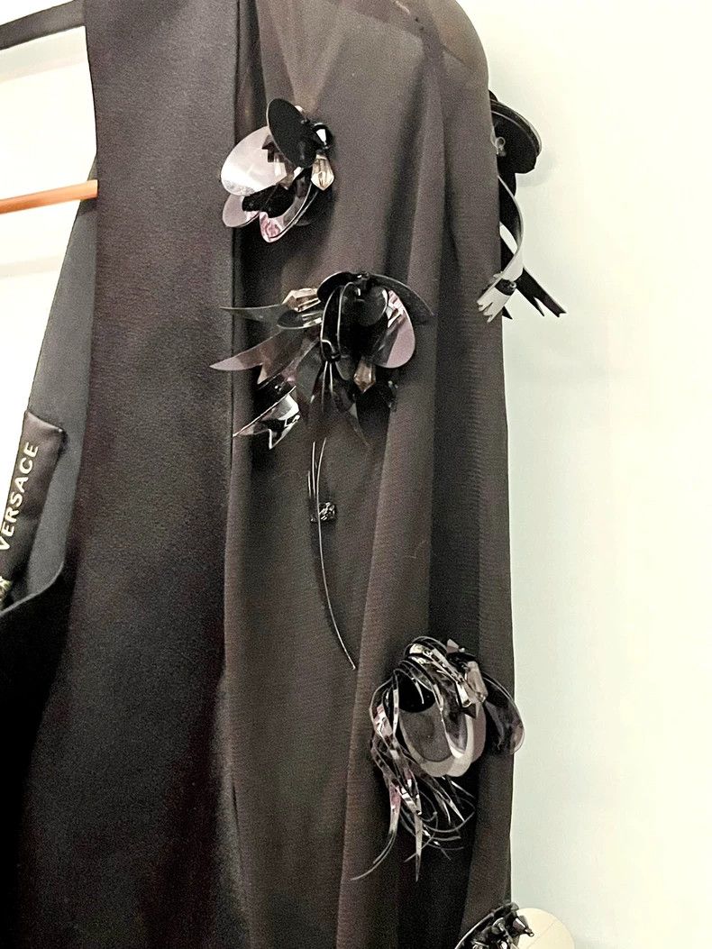 Versace Versace Limited edition haute couture dress Size L / US 10 / IT 46 - 3 Thumbnail