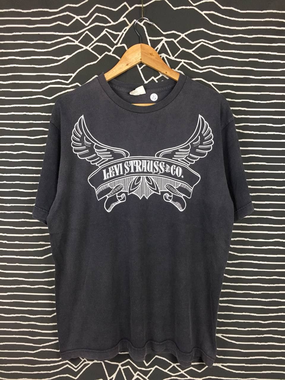 Levi's × Vintage Vtg Levi's Strauss & Co. Red Tab Big Logo Tee Size US L / EU 52-54 / 3 - 2 Thumbnail