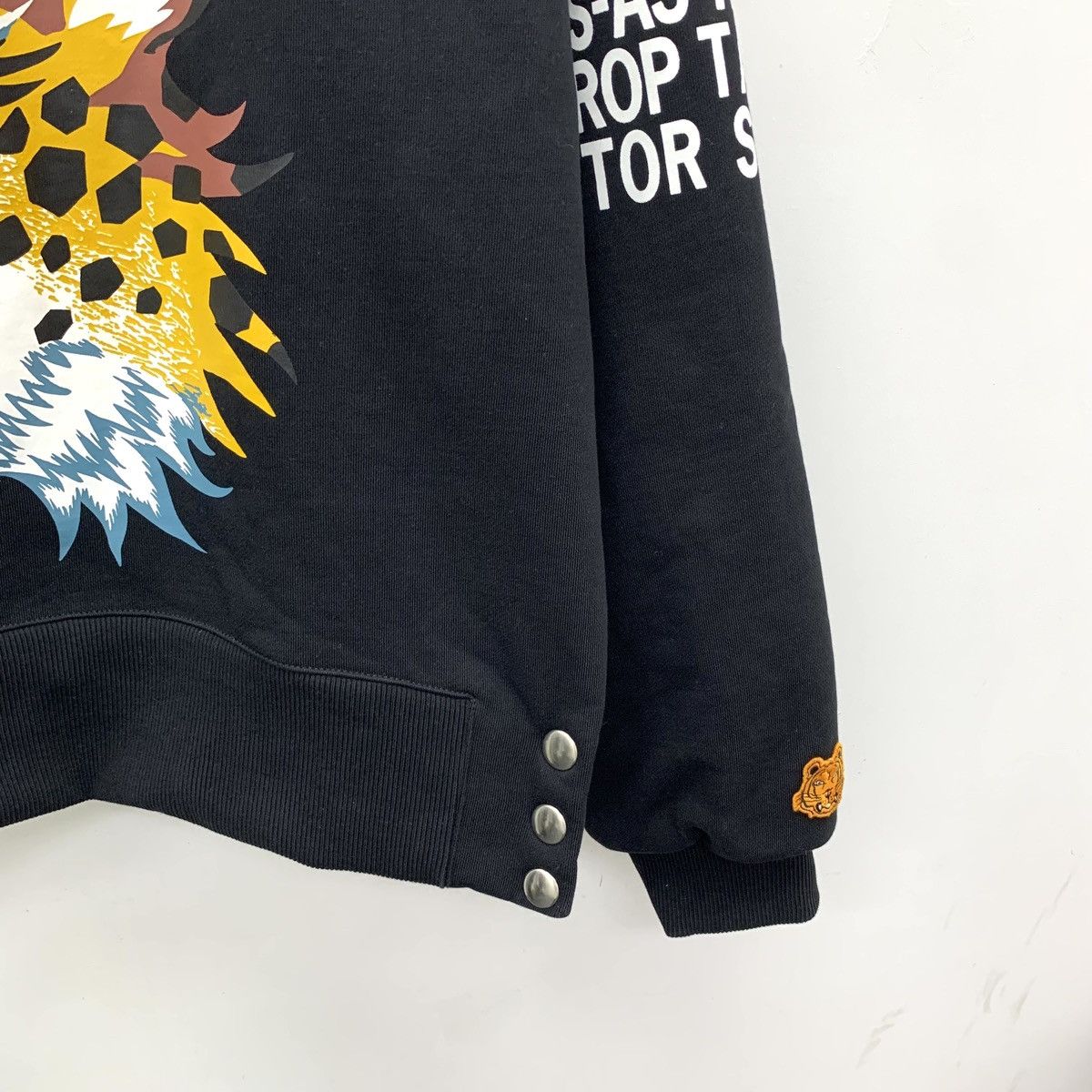 Kenzo Kenzo Black Leopard Turtleneck Long Sleeve Sweatshirt K26WX Size US M / EU 48-50 / 2 - 4 Thumbnail