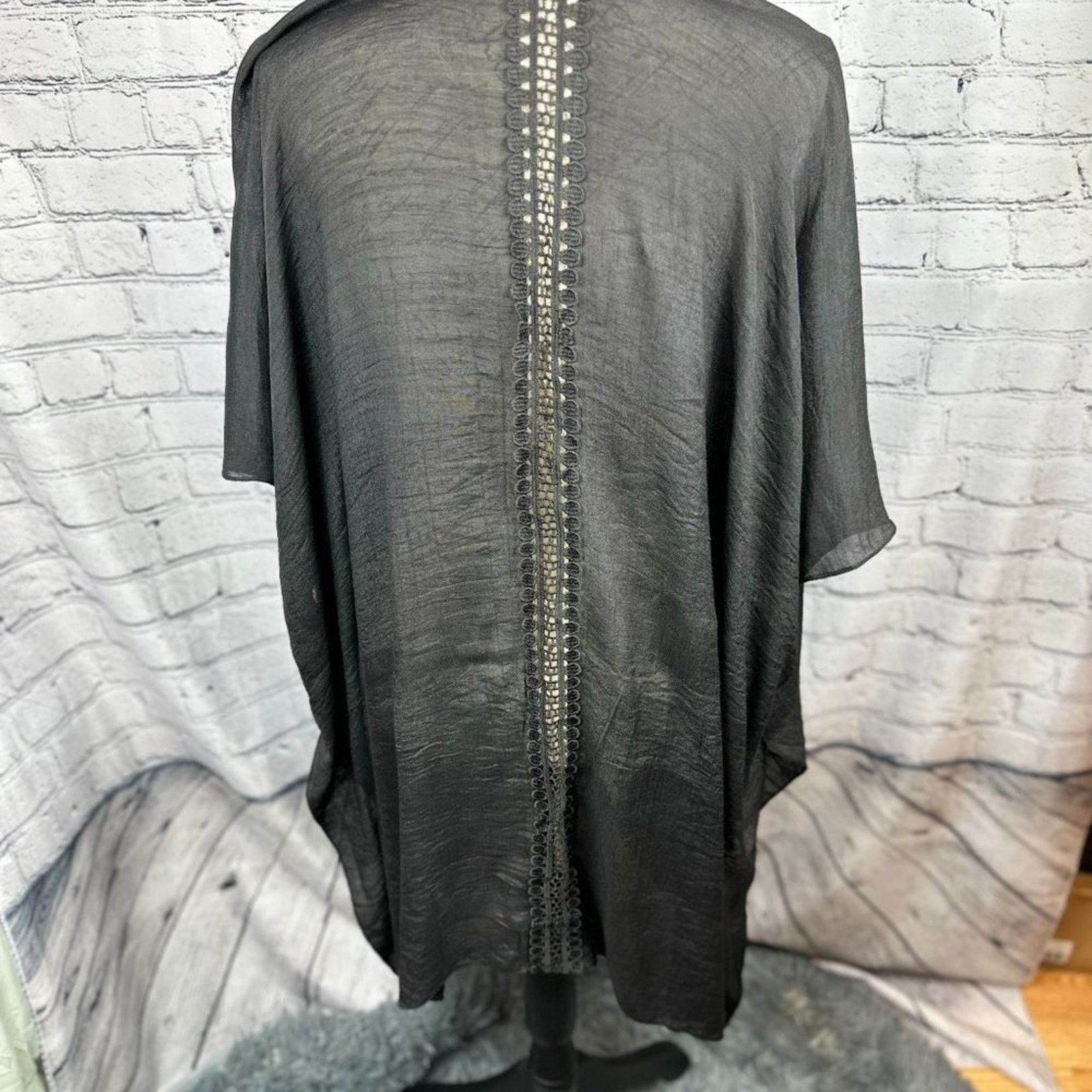 Other Black with White Daisies Kimono - Black/White - One Size Size ONE SIZE - 10 Thumbnail