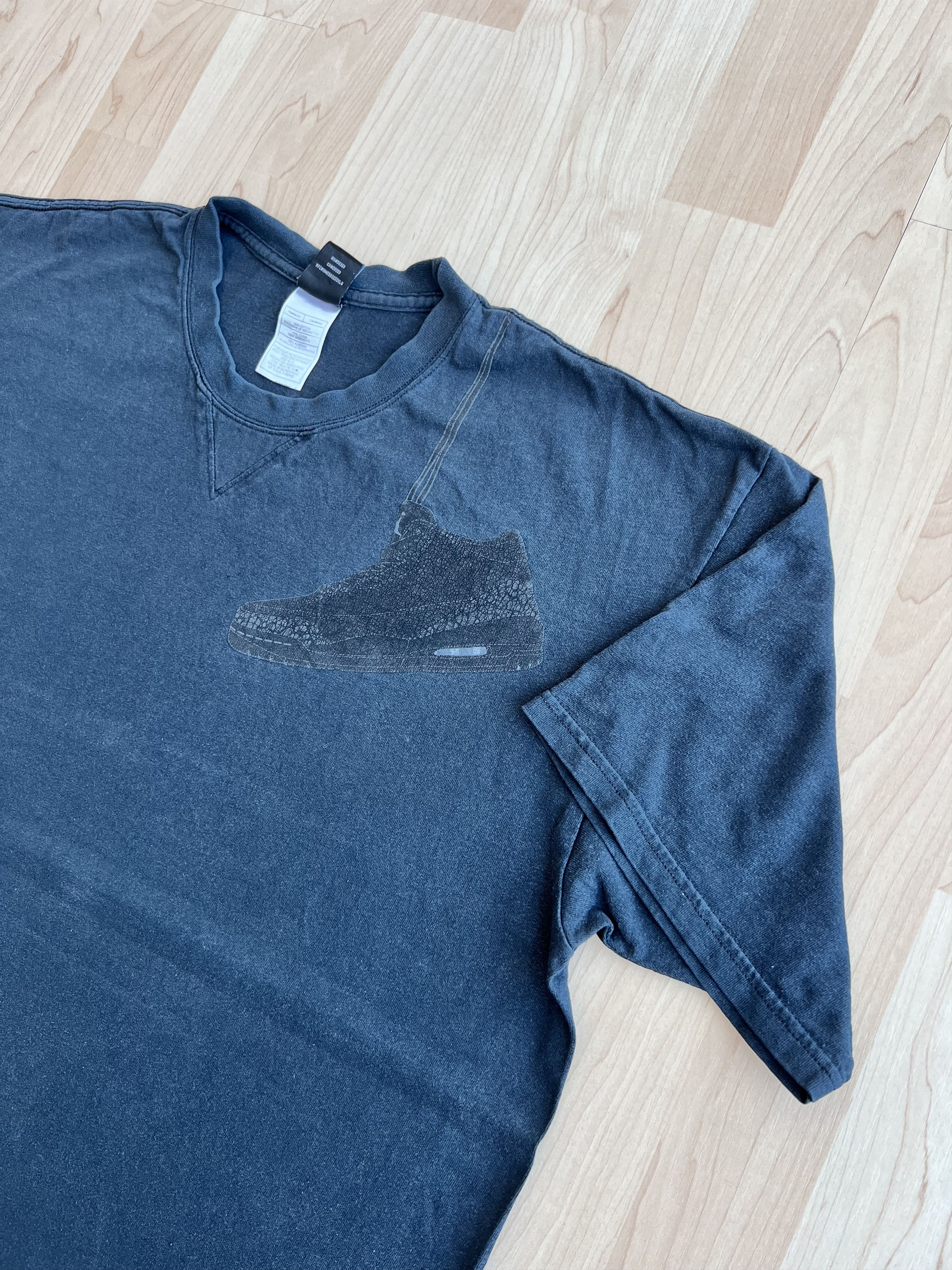 Jordan Brand T-shirt 2007 Nike Air Jordan 3 Black Cat Retro Size US L / EU 52-54 / 3 - 3 Thumbnail
