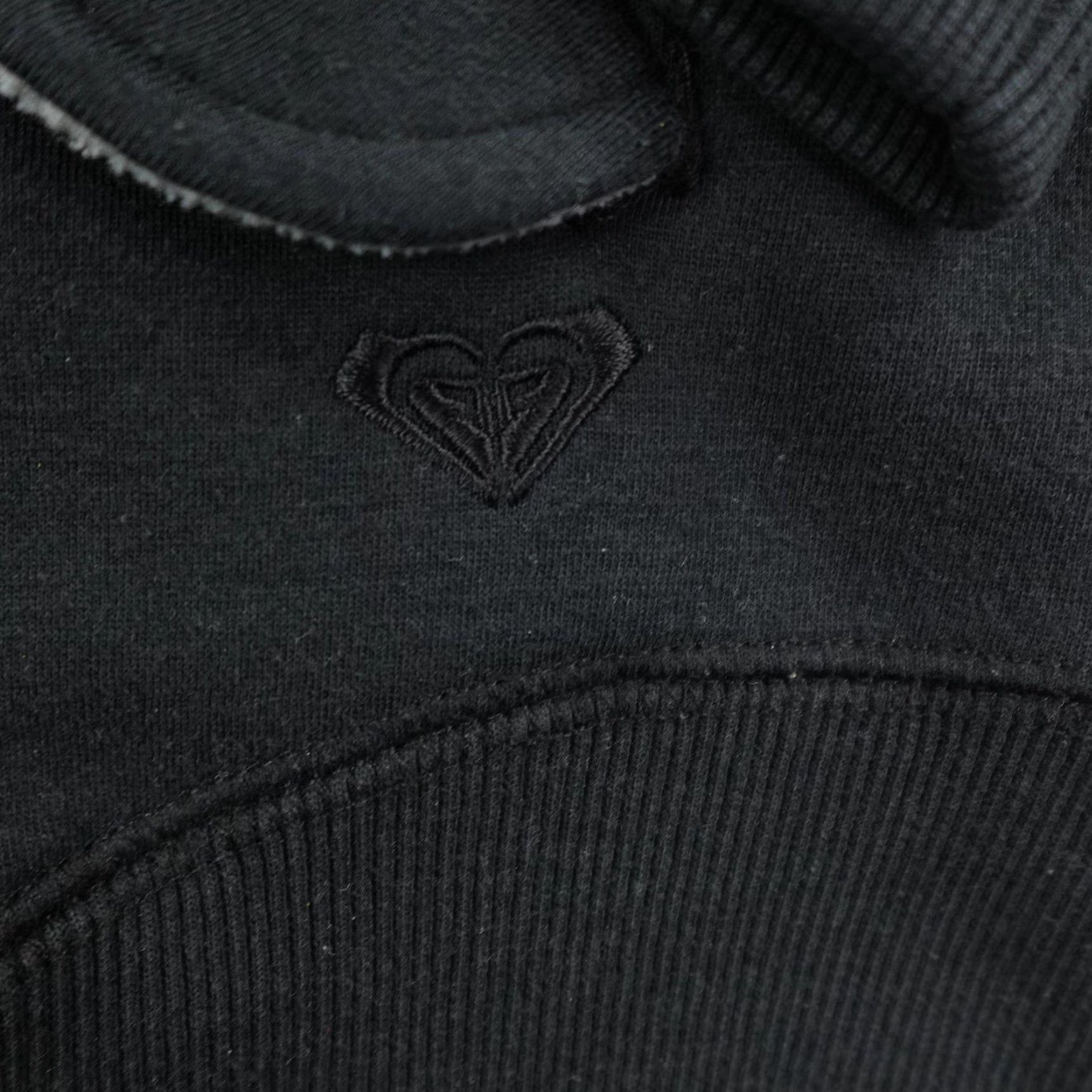 VINTAGE Roxy Hoodie Womens L Black Full Zip Fleece Lined Jacket Y2K Long Sleeve Pockets Logo Embroidered Zipper