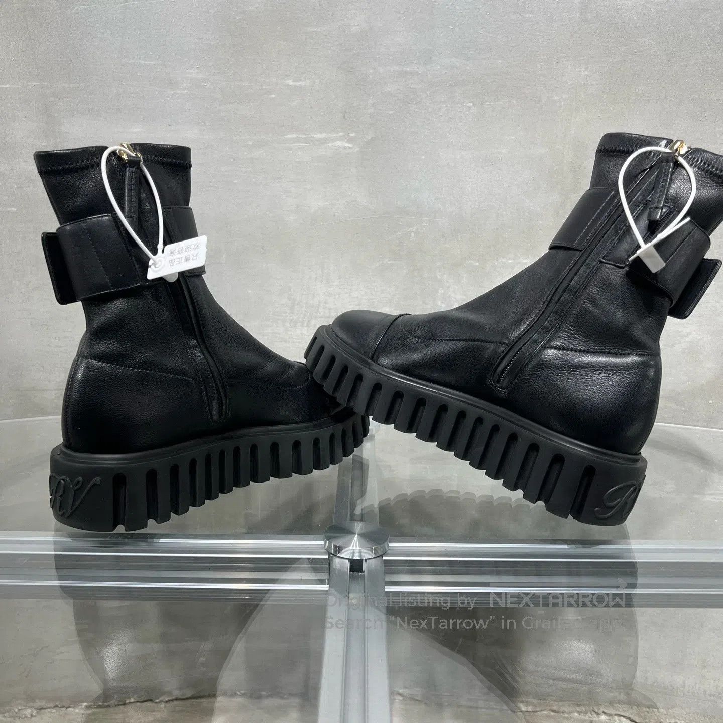 Roger Vivier Roger Vivier Metal buckle, sheepskin short boots Size US 4.5 / IT 34.5 - 5 Thumbnail