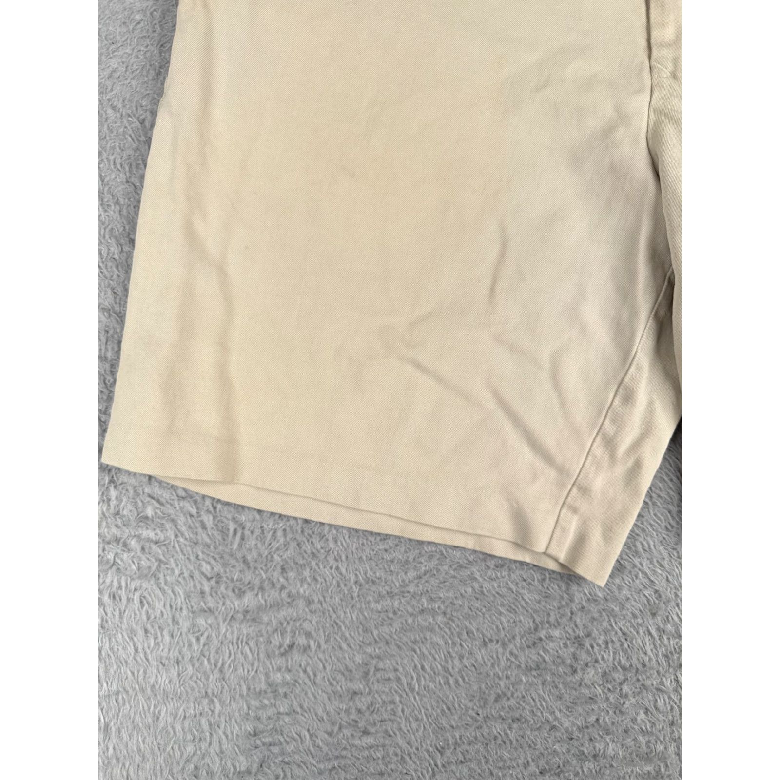 Tommy Bahama Tommy Bahama Shorts Men 34 Beige Chino 100% Silk Flat Front Golf Beach 34x9 Size US 34 / EU 50 - 3 Thumbnail