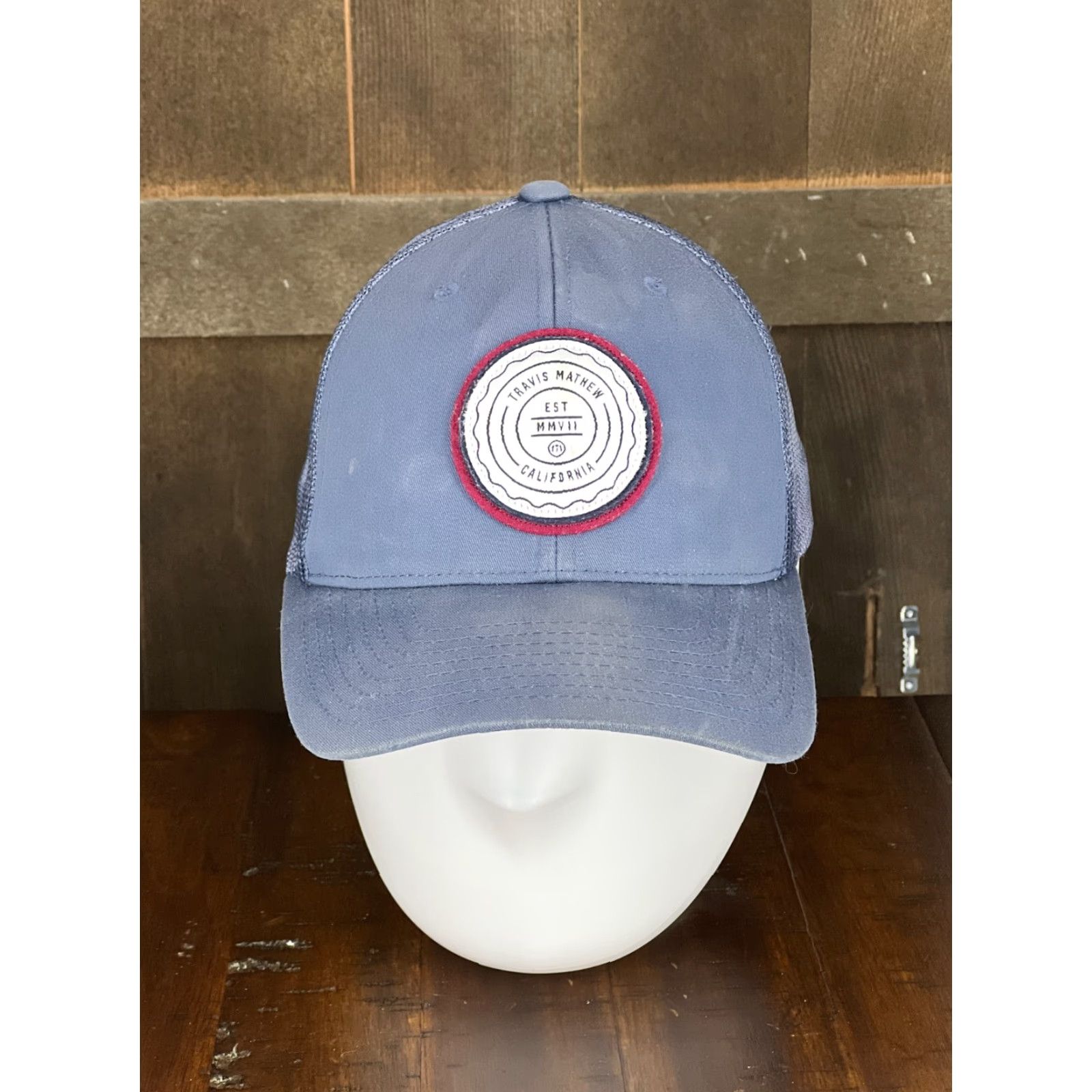 TravisMathew Travis Mathew Hat Cap Snap Back Adult One Size White Solid Logo Adjustable Men Sports Golf Trucker Cap Size ONE SIZE - 2 Thumbnail