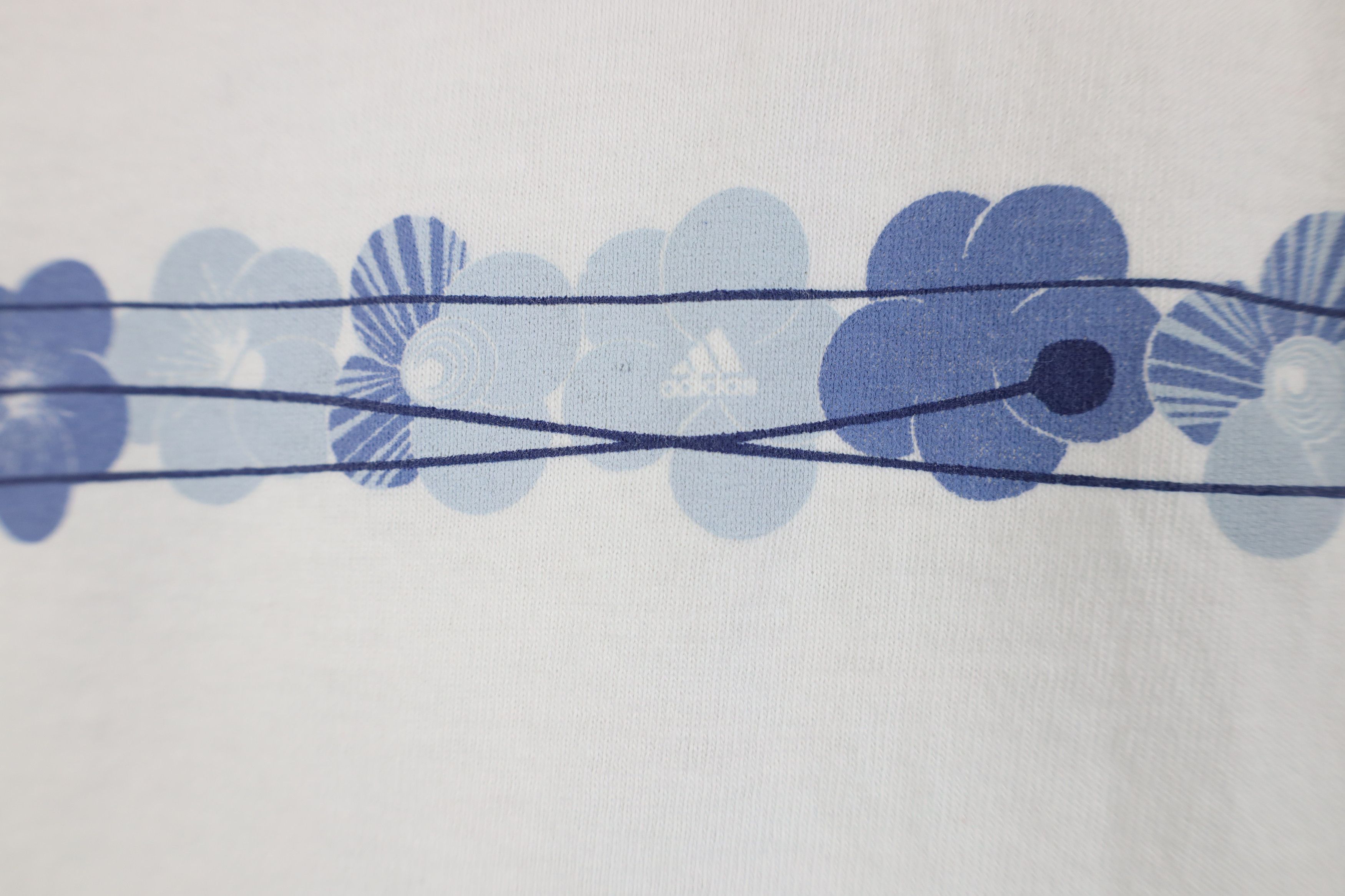 Adidas Vintage 90s Adidas Flower Floral Long Sleeve T-Shirt USA Size L / US 10 / IT 46 - 5 Thumbnail