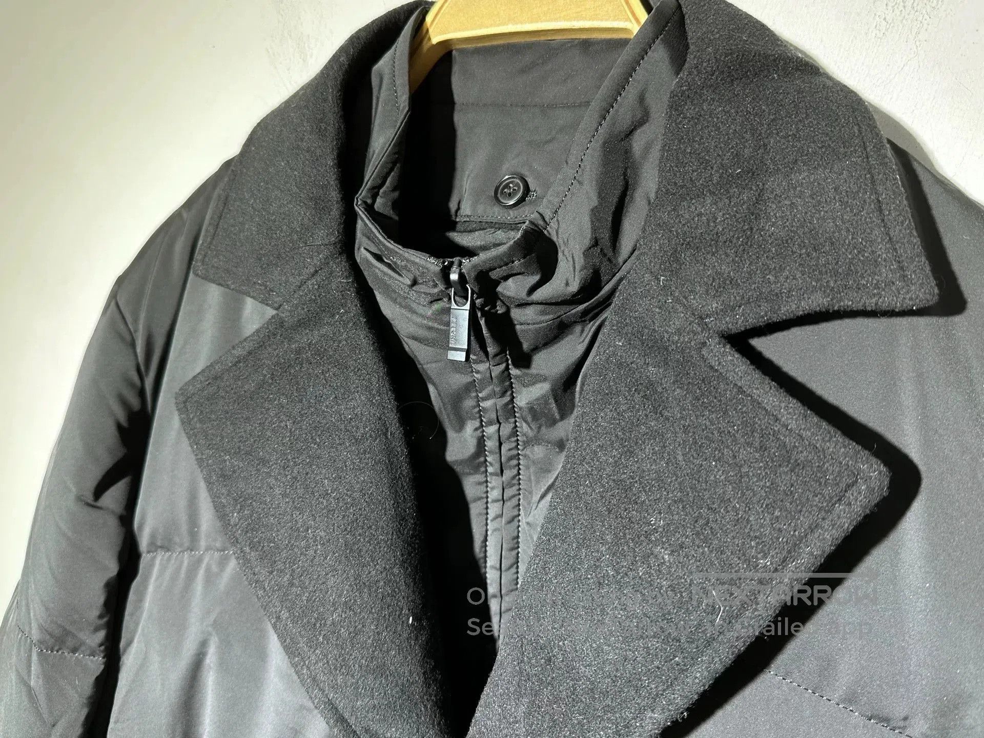 Ermenegildo Zegna Zegna Men's Puffer Jacket with Detachable Zip. Size US M / EU 48-50 / 2 - 4 Thumbnail