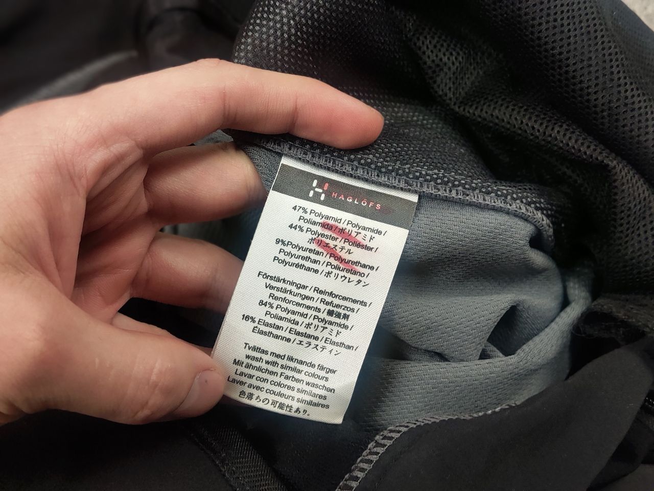 Haglofs Haglofs Pro Shell Black Zip Ski pants with suspenders Size US 36 / EU 52 - 20 Thumbnail