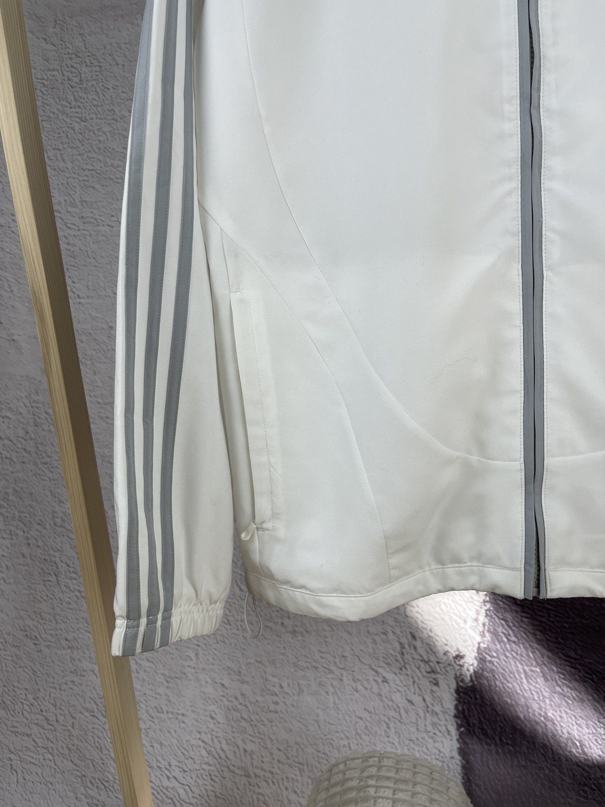 Adidas Adidas Liverpool vintage 2008 track top jacket soccer Size US L / EU 52-54 / 3 - 5 Thumbnail