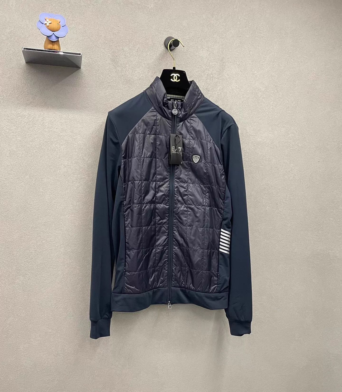 Emporio Armani EA color blocked classic versatile jacket Size US M / EU 48-50 / 2 - 3 Thumbnail