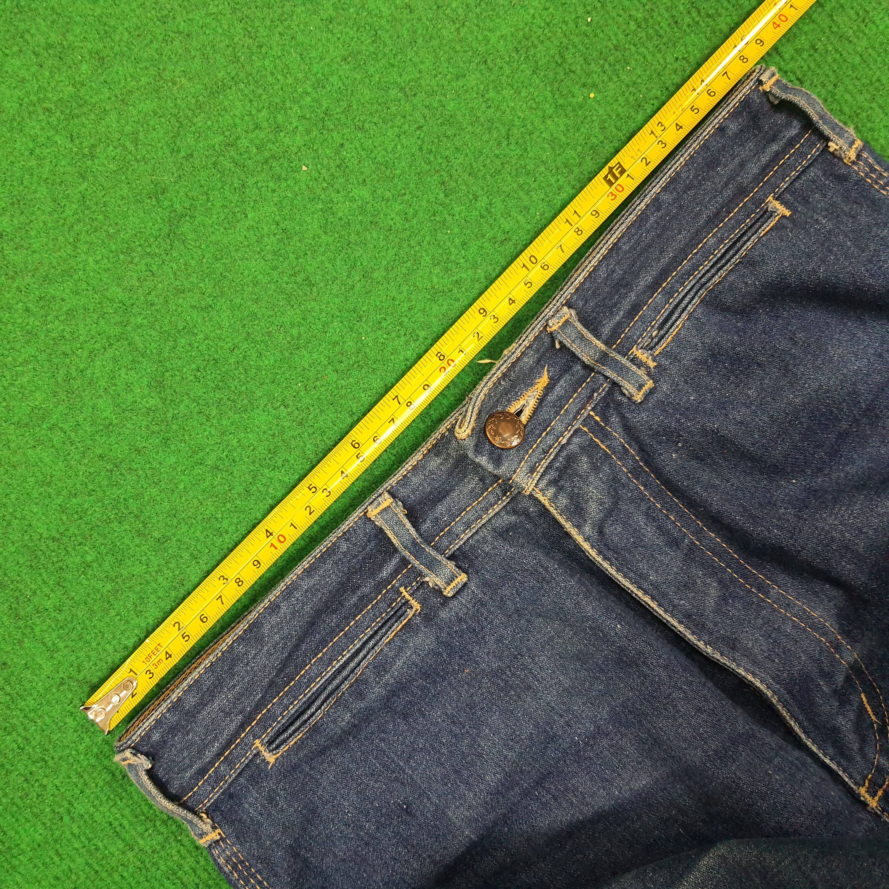 Other Vintage West-Coast Baggy Denim Jeans Size US 29 - 10 Thumbnail