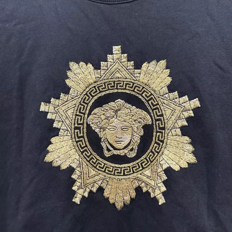 Versace Versace Gold label sweatshirts are fashionable and versati Size M / US 6-8 / IT 42-44 - 5 Thumbnail
