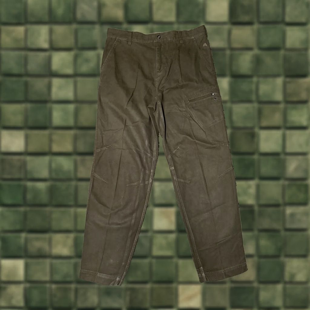 Nike VINTAGE Nike ACG Mens Cargo Pants XL Olive Green 36x32 Outdoor Hiking Zip 90s Tapered Pants Womens Mens Size US 36 / EU 52 - 1 Thumbnail