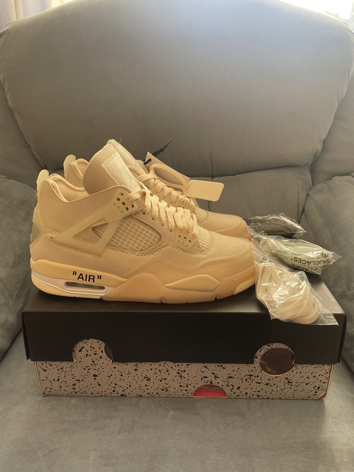 Nike × Off-White × Virgil Abloh Air Jordan 4 Sail Off White Size US 8 / EU 41 - 9 Thumbnail
