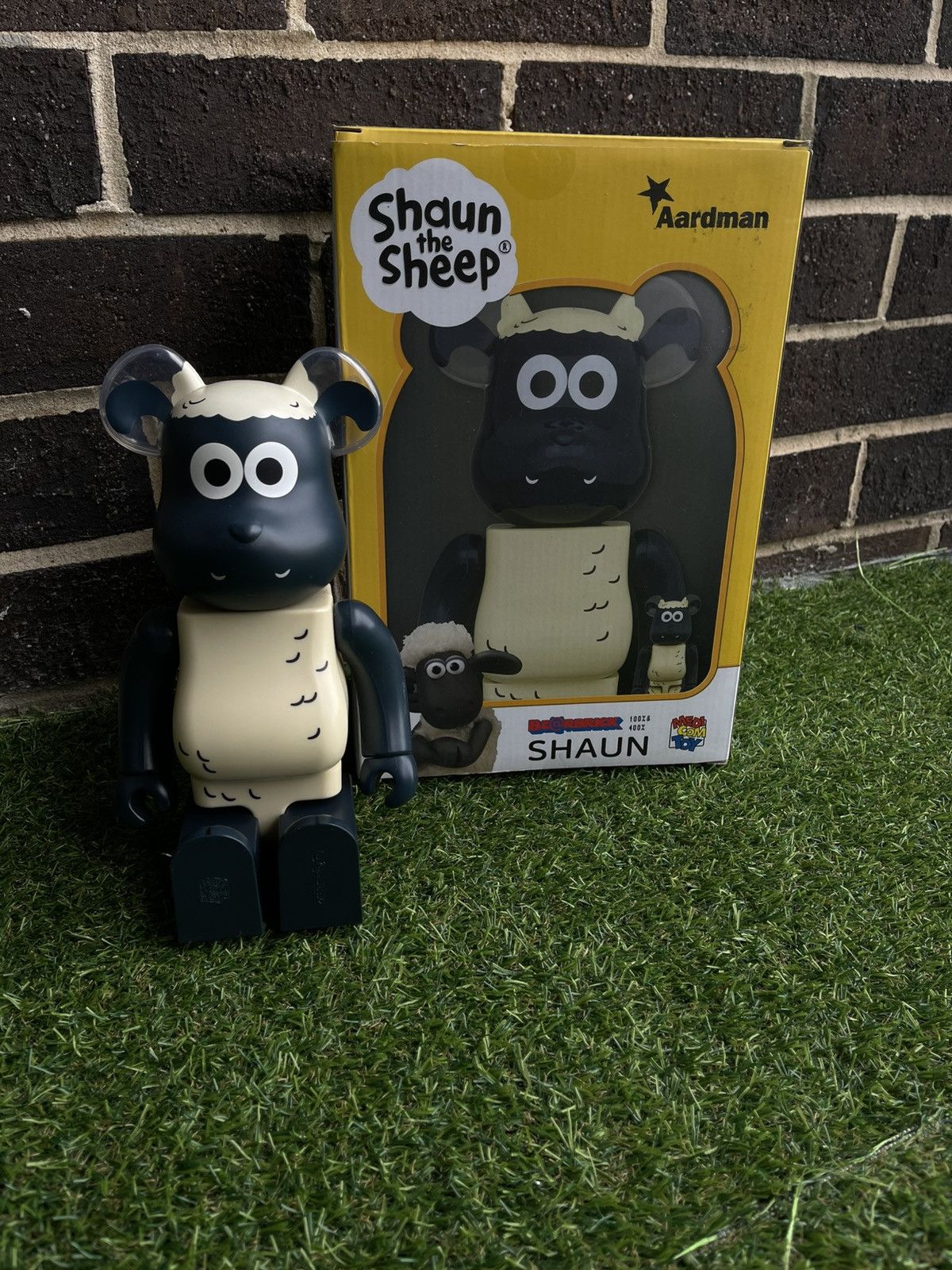 Other Shaun The Sheep Bearbrick 400% Size ONE SIZE - 4 Thumbnail