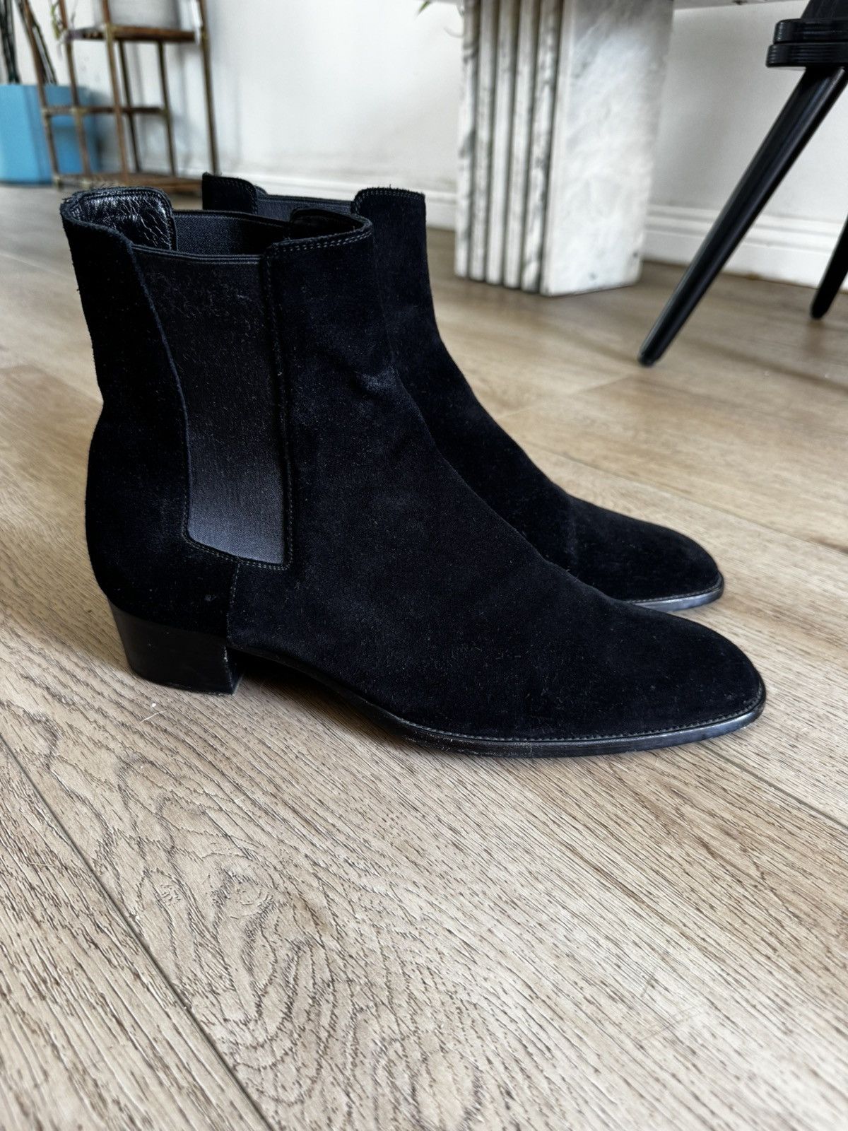 Saint Laurent Paris Hedi Suede Chelsea Wyatt Size US 11 / EU 44 - 2 Thumbnail