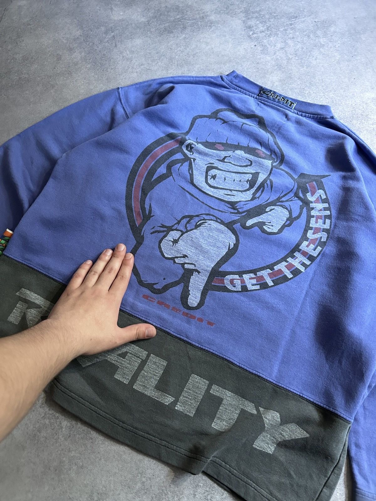 Other Vintage Credit Magazine Skate big logo sweatshirt y2k Size US M / EU 48-50 / 2 - 4 Thumbnail