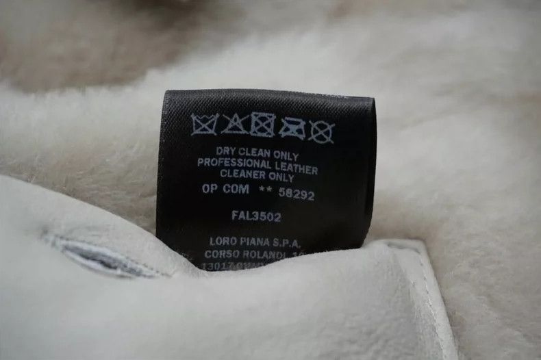 Loro Piana LORO PIANA A man's cream-colored fur integrated bomer hood Size US M / EU 48-50 / 2 - 8 Thumbnail