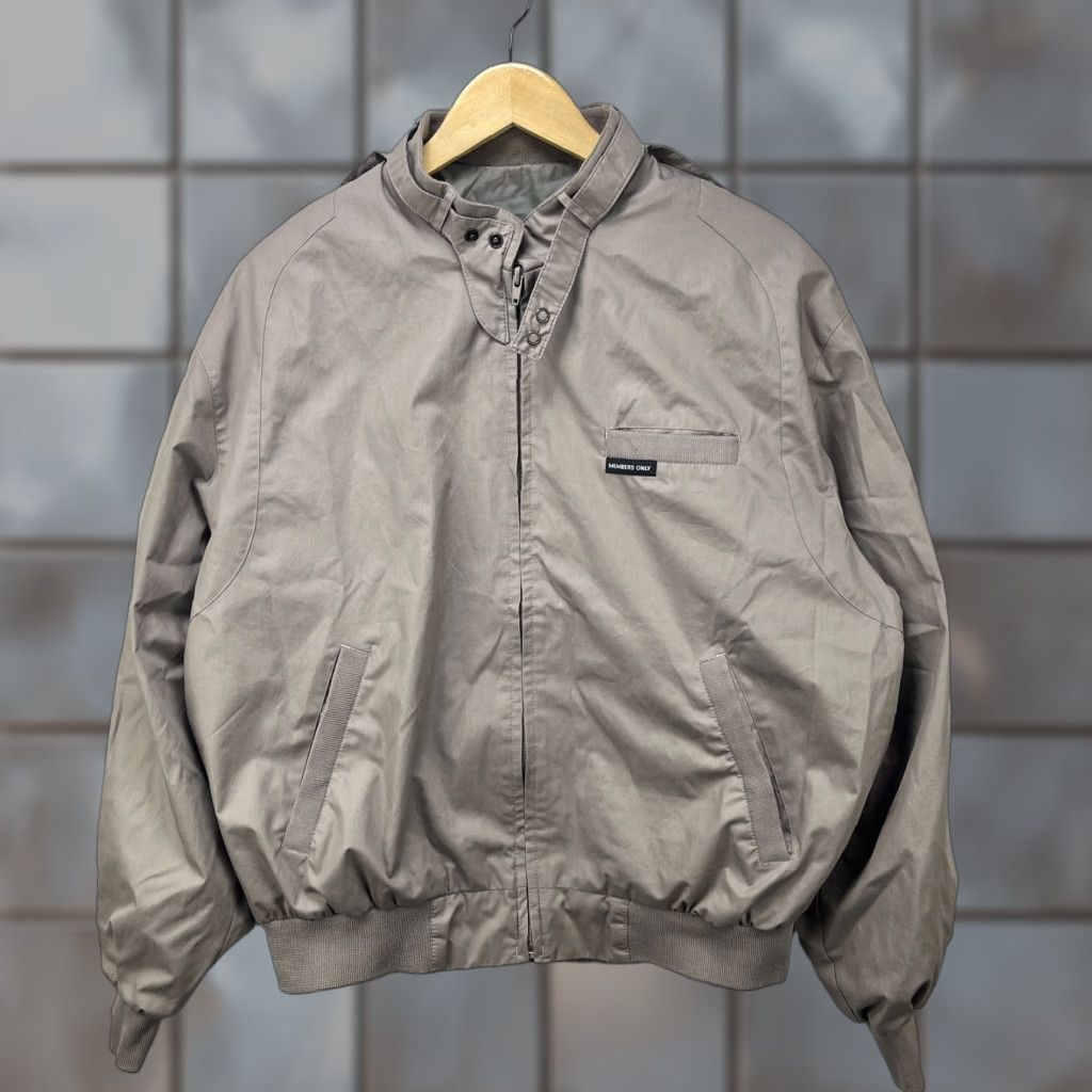 Members Only VINTAGE Members Only Jacket Windbreaker 90s Mens L Beige Size US L / EU 52-54 / 3 - 1 Thumbnail