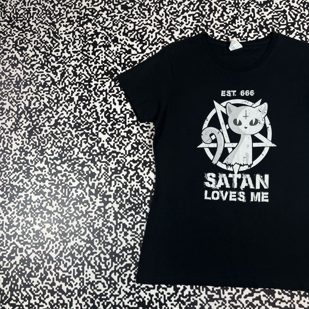 Japanese Brand Vintage Y2K Satan Loves Me Gothic Band Style T-shirt Devil Size M / US 6-8 / IT 42-44 - 4 Thumbnail