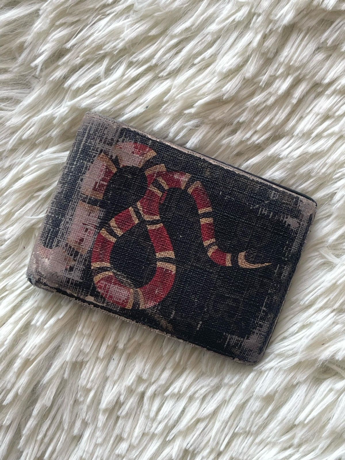 Designer × Gucci × Vintage Gucci Kingsnake Bifold Wallet Size ONE SIZE - 2 Thumbnail