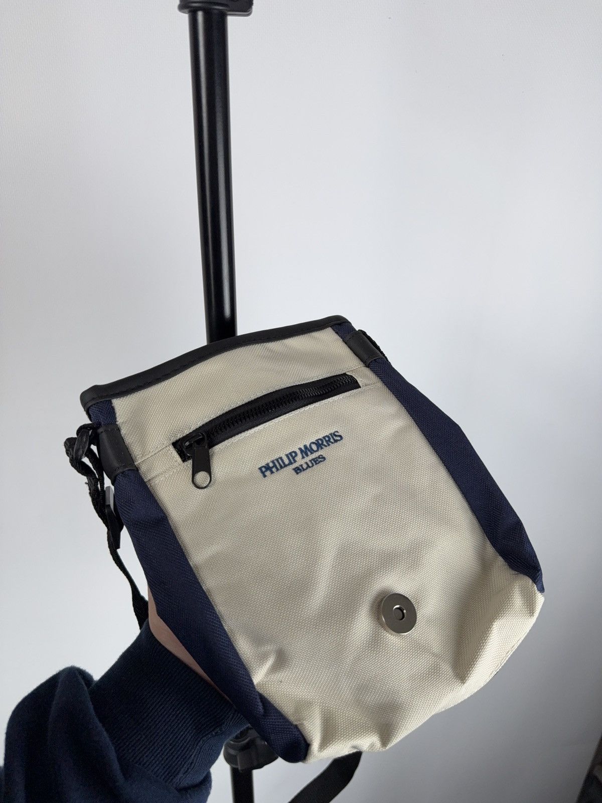Marlboro × Vintage Vintage Philip Morris Promo Bag Crossbody Two Tone Size ONE SIZE - 3 Thumbnail