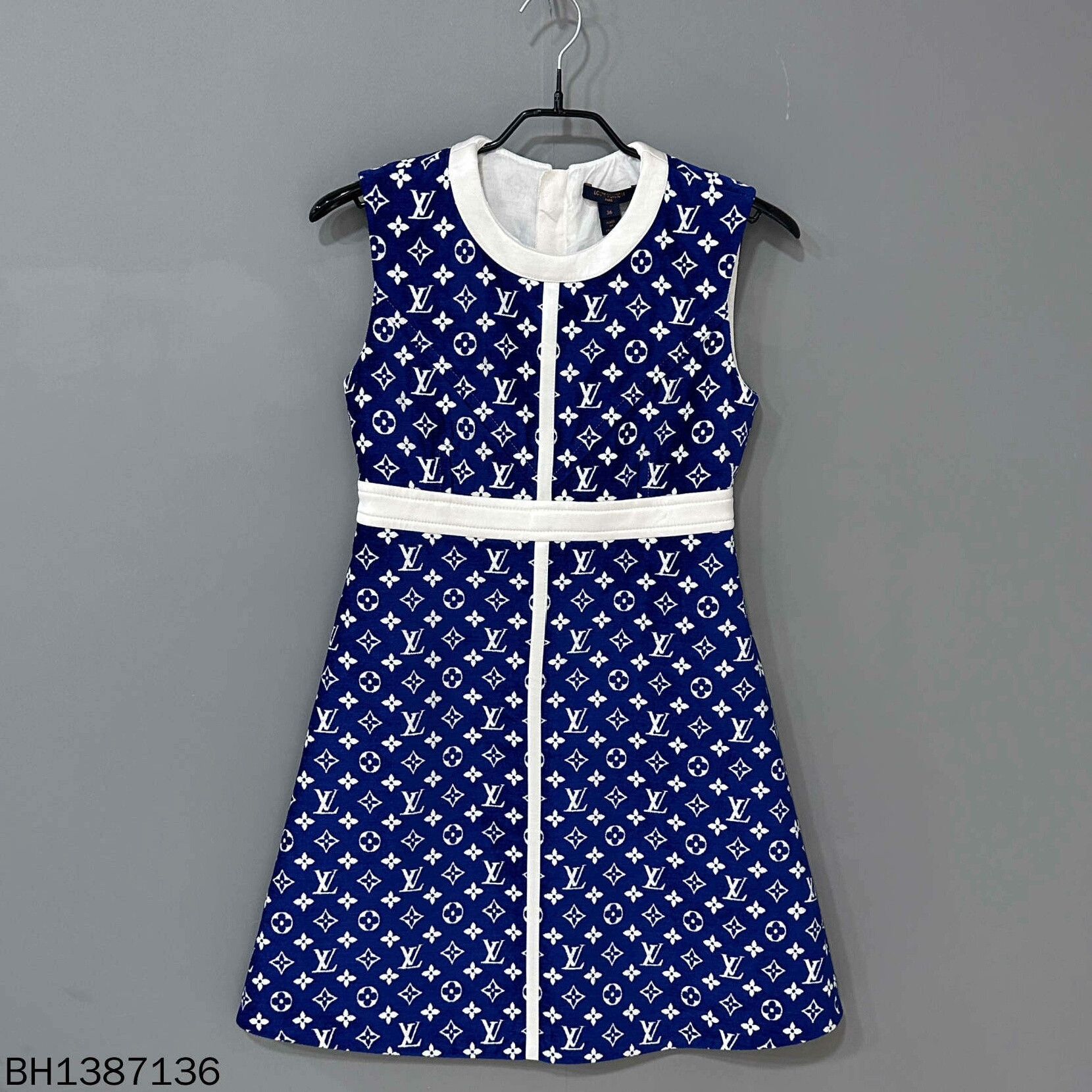 Louis Vuitton Blue Monogram Sleeveless Dress Louis Vuitton Size XS / US 0-2 / IT 36-38 - 1 Thumbnail