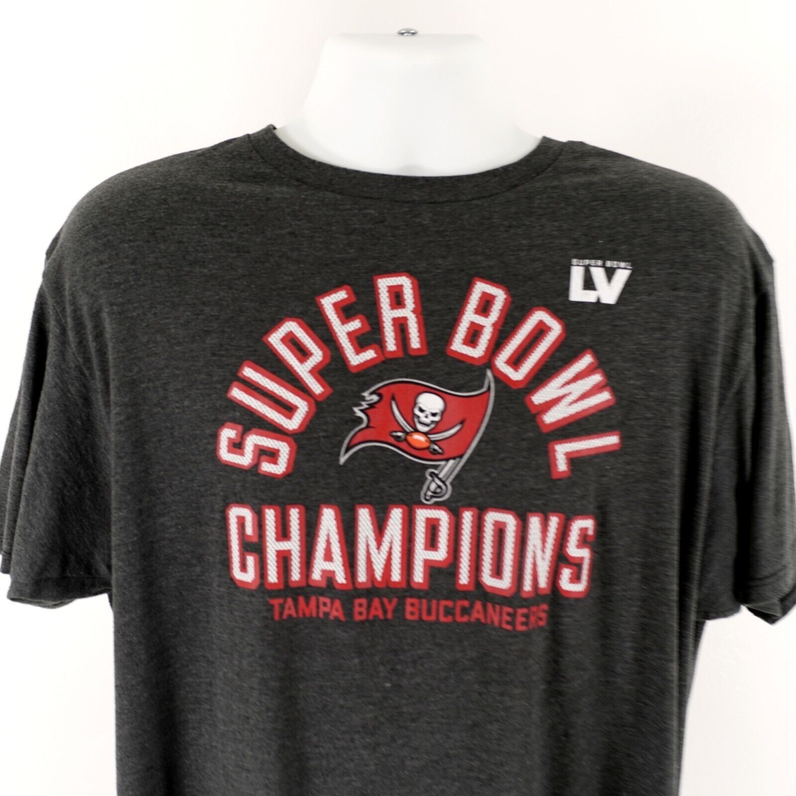 NFL NFL Optima Gray Buccaneers Super Bowl Champions LV XL T-Shir Size US XL / EU 56 / 4 - 4 Thumbnail