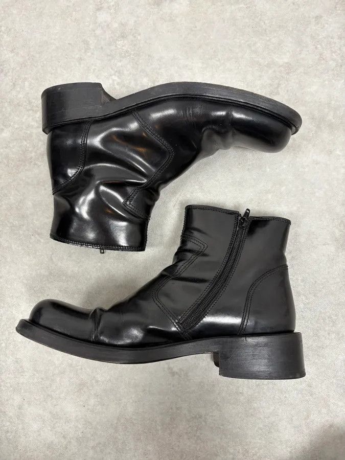 Dolce & Gabbana Dolce & Gabbana Black Minimalist Leather Boots Size US 7 / EU 40 - 4 Thumbnail