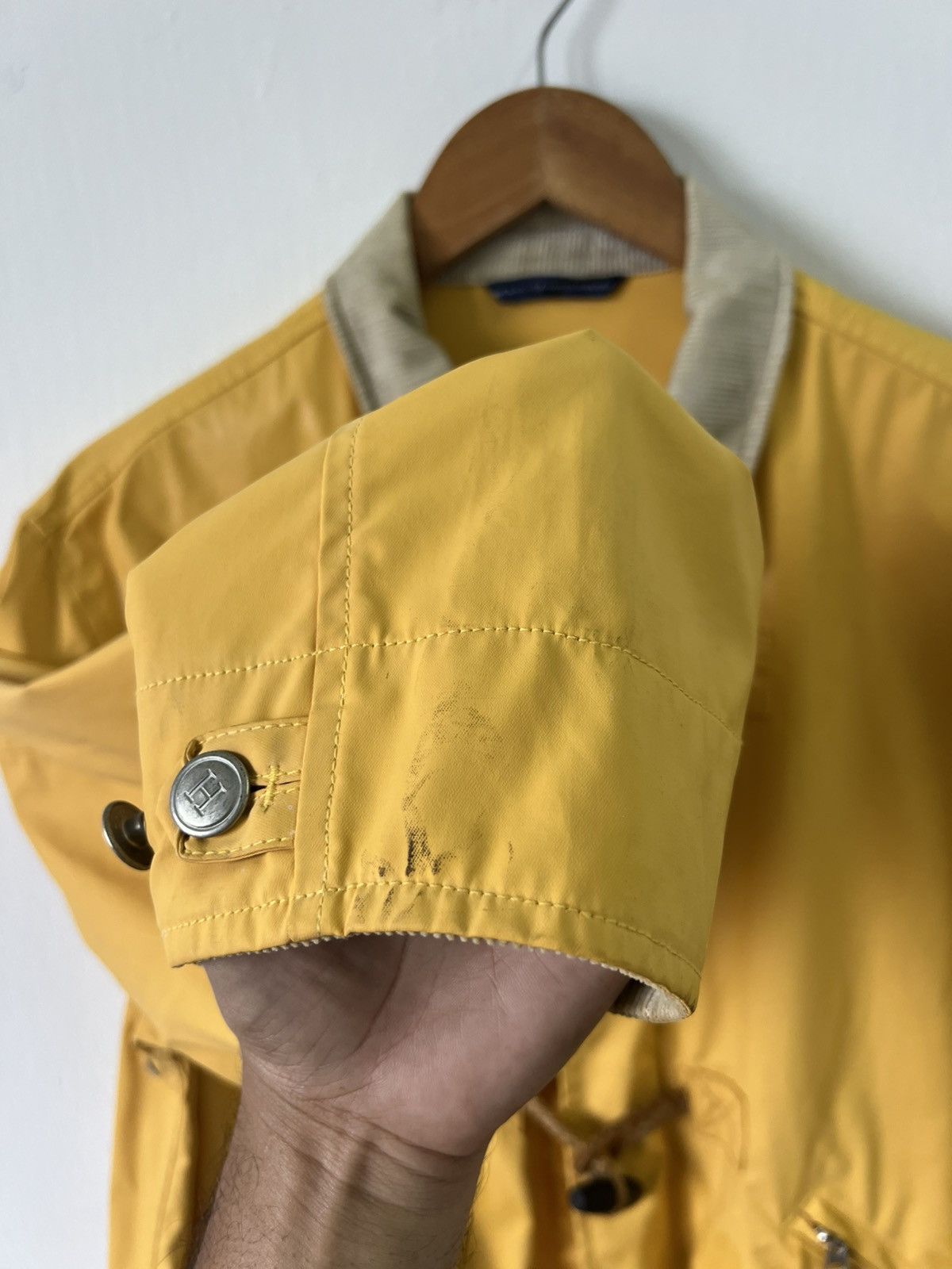 Tommy Hilfiger Vintage Tommy Hilfiger Raincoat Size US XL / EU 56 / 4 - 14 Thumbnail