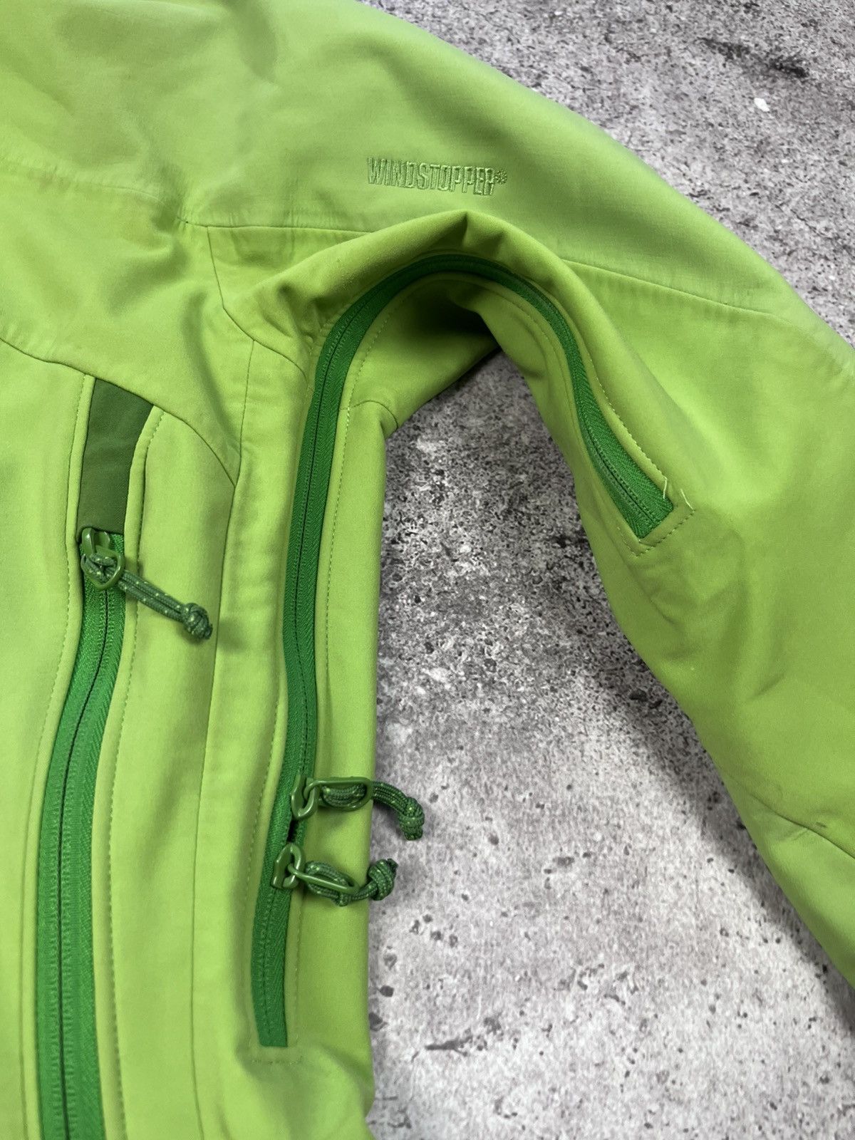 Arc'teryx Arcteryx Windstoper SoftShell Green Jacket Size M GorpCore Size M / US 6-8 / IT 42-44 - 21 Thumbnail