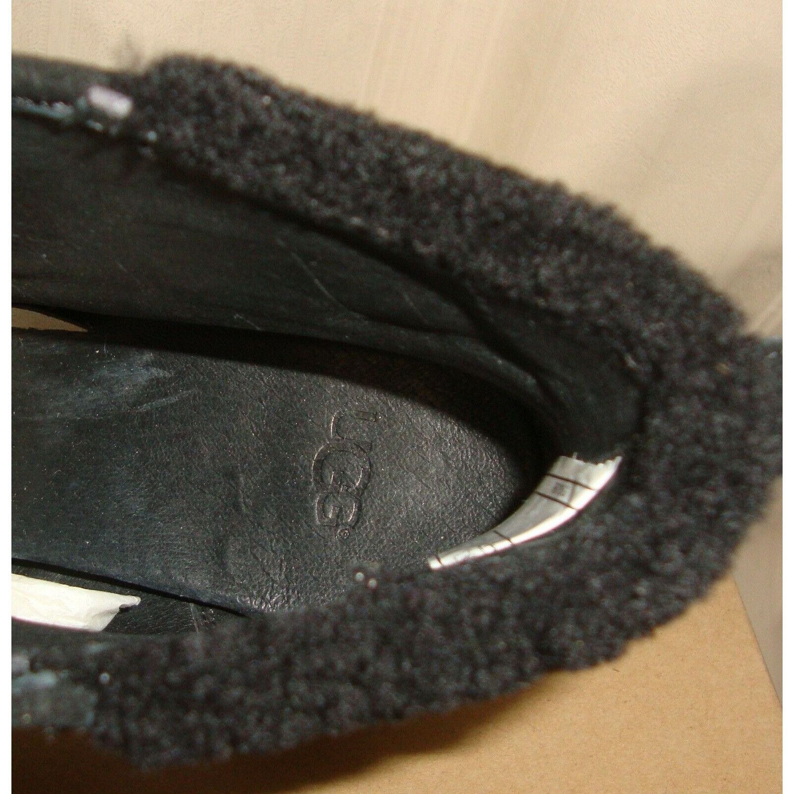 Ugg UGG Australia ANALISE Black Suede Sheepskin Ankle Boots Size Size US 9 / IT 39 - 5 Thumbnail