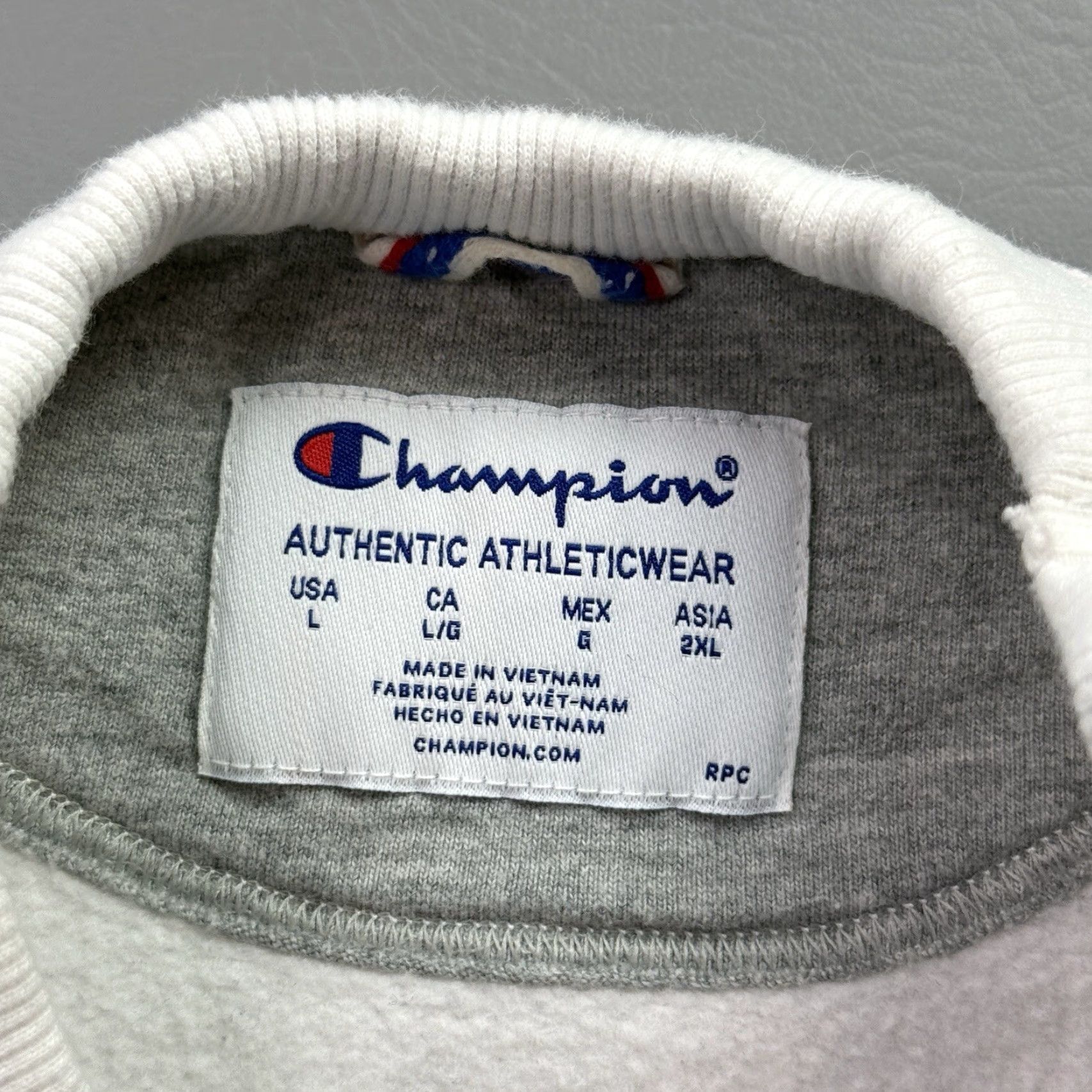 Champion Champion Sweatshirt Mens Large Powerblend Fleece All Over Logo Print Pullover Size US L / EU 52-54 / 3 - 4 Thumbnail