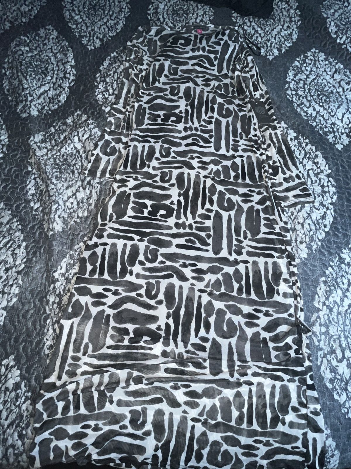 Vince Camuto Vince Camuto Abstract Print Sleeveless Mesh Maxi Dress Size L / US 10 / IT 46 - 1 Thumbnail