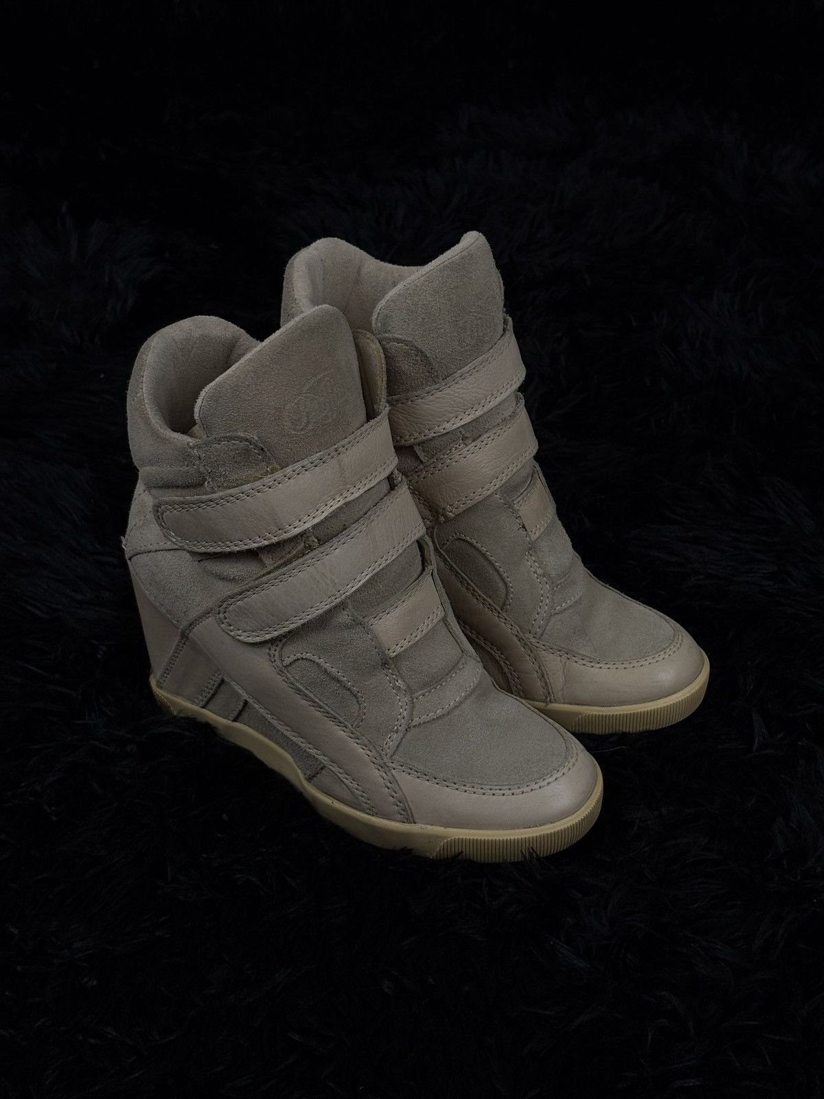 Buffalo London Buffalo Isabel Marant Style Avant Garde Archive Sneakers Size US 7 / IT 37 - 1 Thumbnail