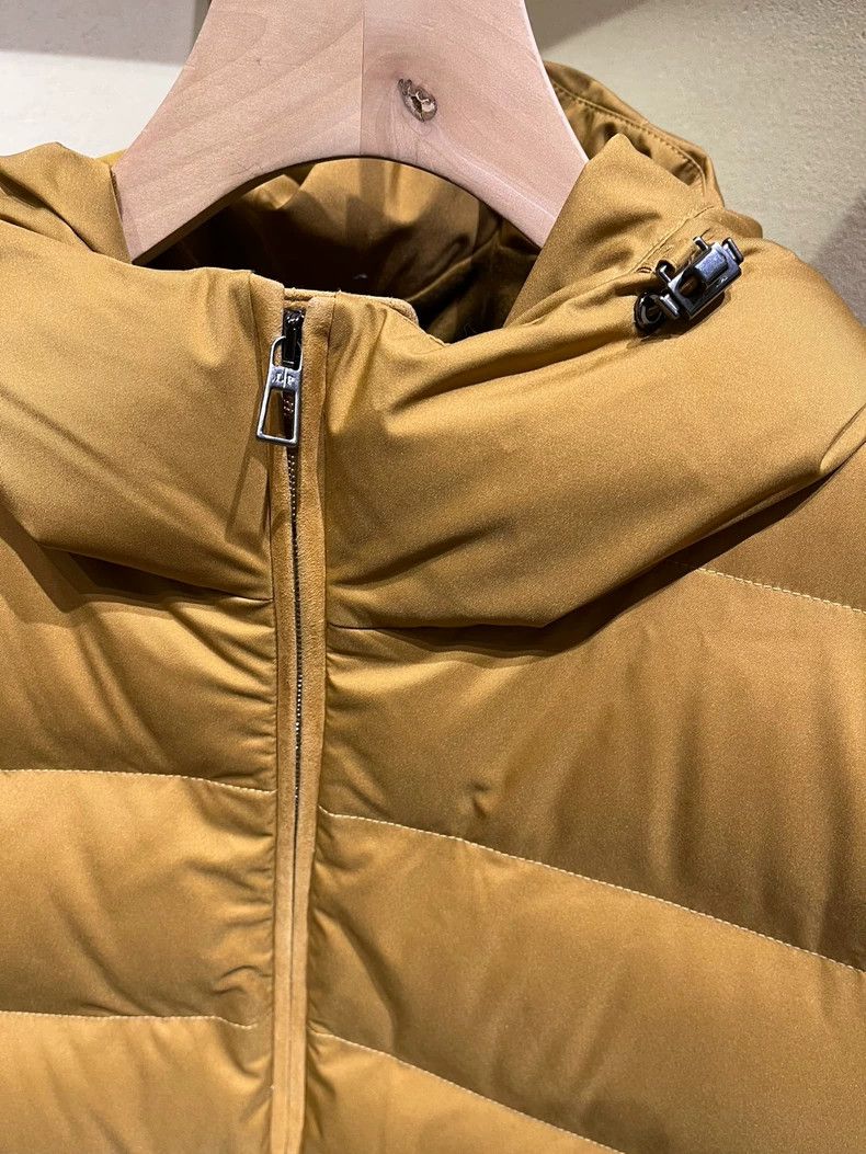 Other LORO PIANA A fur-lined down vest Size US XXL / EU 58 / 5 - 3 Thumbnail