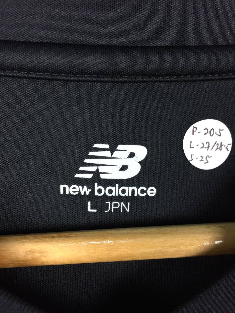 New Balance New Balance Geometric Paneled V-Neck Long Sleeve Jersey Size US L / EU 52-54 / 3 - 8 Thumbnail