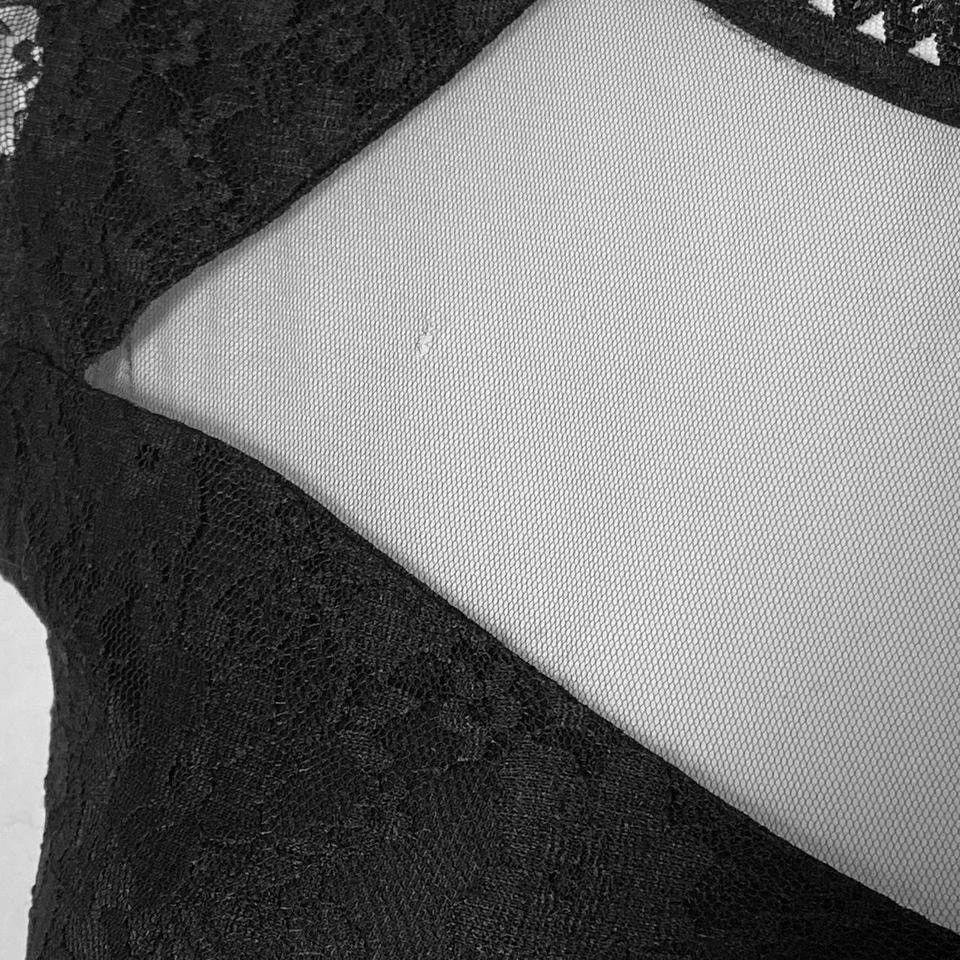 Vintage An incredibly beautiful gothic lace maxi dress withtrain Size S / US 4 / IT 40 - 8 Thumbnail