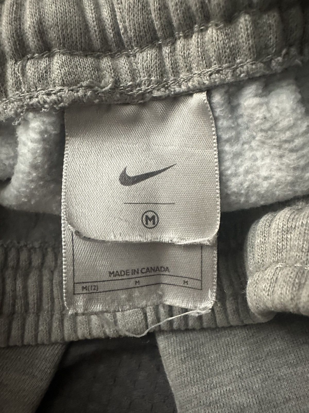 Nike Vintage Nike Cuffed Sweatpants Size US 32 / EU 48 - 4 Thumbnail