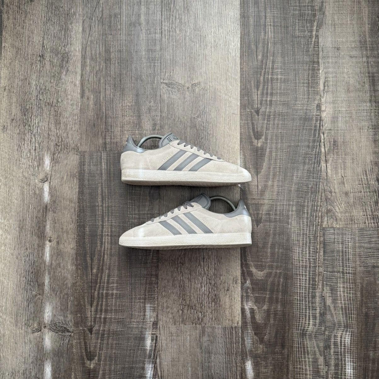 Adidas ADIDAS • Gazelle "Grey Light" (8M) Size US 8 / EU 41 - 1 Thumbnail